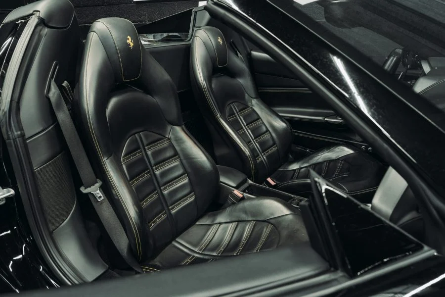 Ferrari 488 Spider (Black)